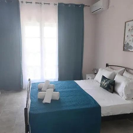 Issos Apartments Agios Georgios  Exterior photo