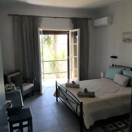 Issos Apartments Agios Georgios  Exterior photo